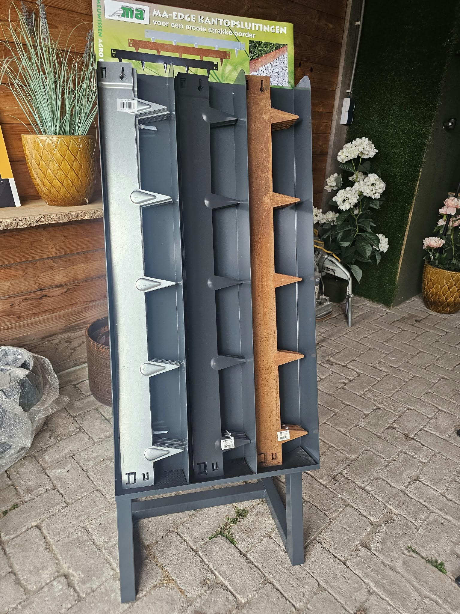 Kantopsluiting Cortenstaal 106x16